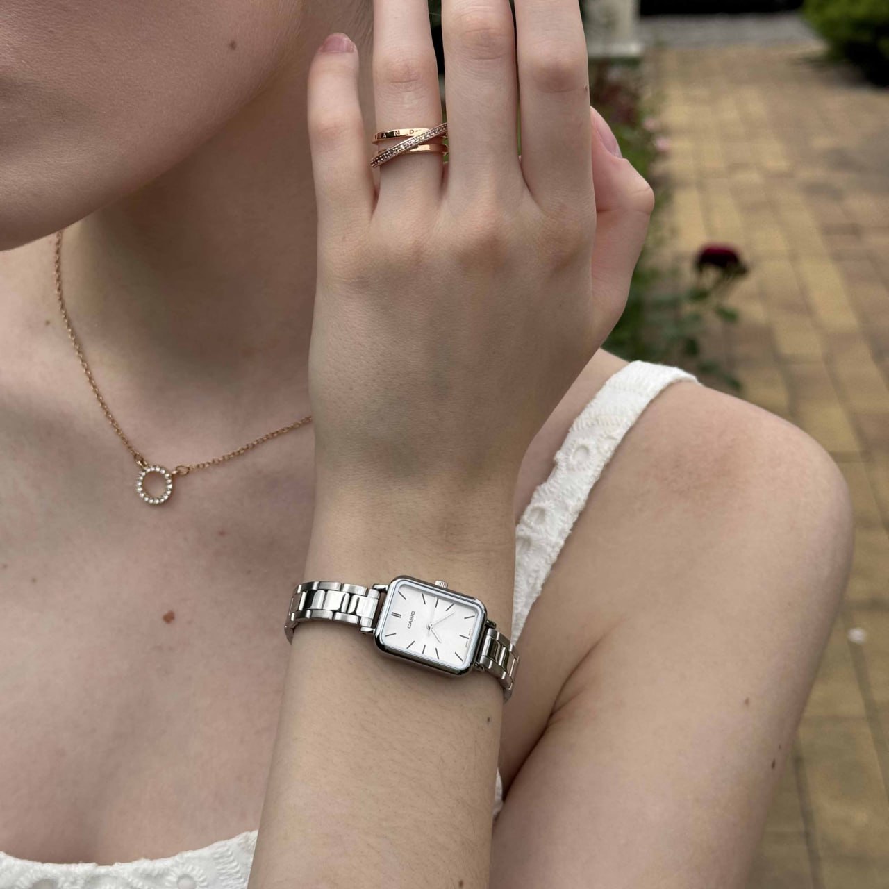 Casio Ukraine Жіночий класичний годинник Casio